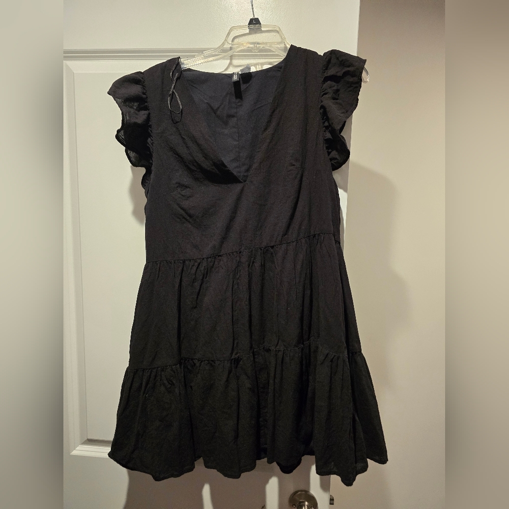H&M Black Asymmetrical Ruffled Mini Dress
